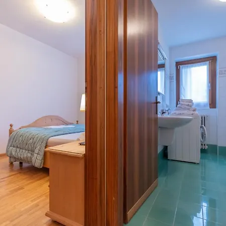 Apartment Licia *